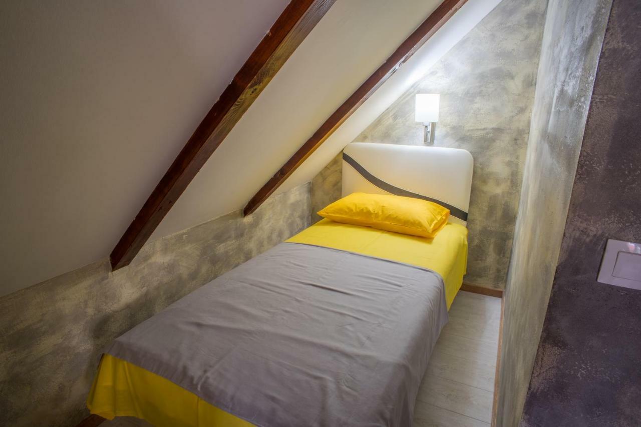 Apartmani Restoran Durmitor Žabljak エクステリア 写真